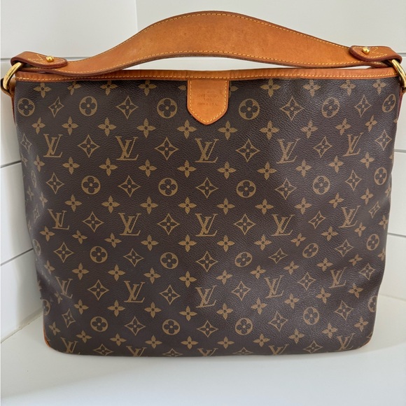 Louis Vuitton Handbags - Louis Vuitton delightful MM | 100% authentic